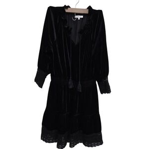 Another Love  Black Velvet Dress W/Lace Trim, Small‎
